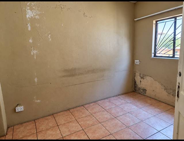 2 BEDROOM HOUSE FOR SALE IN EVATON WEST